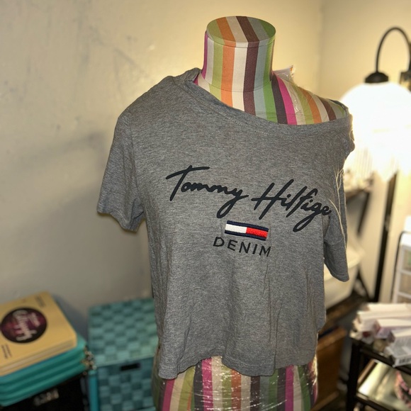 Shirt - Picture 2 of 2